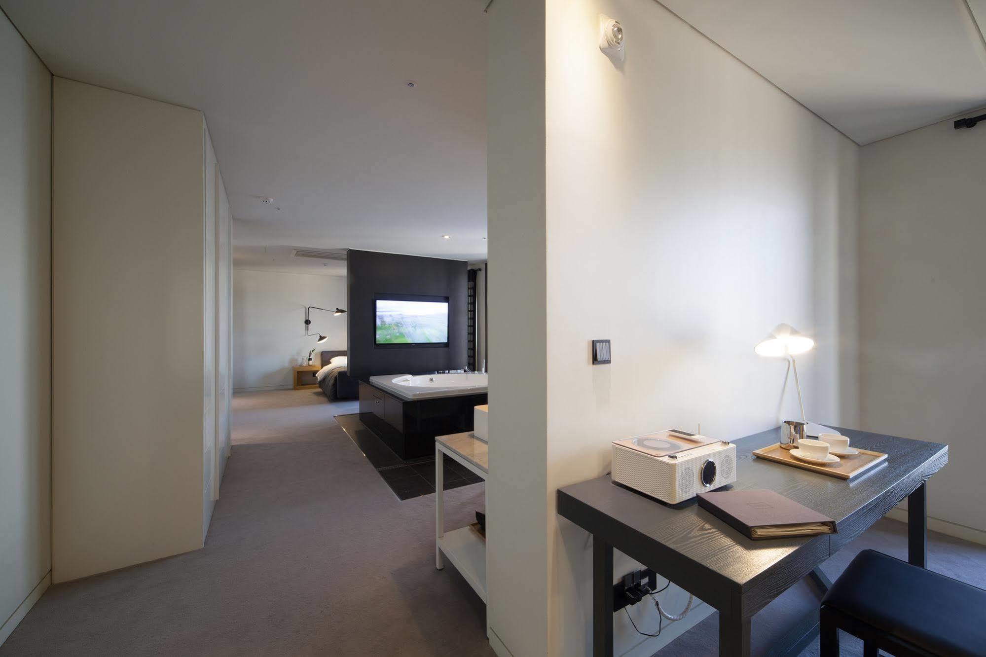 Hotel Lacky Daejeon Ngoại thất bức ảnh