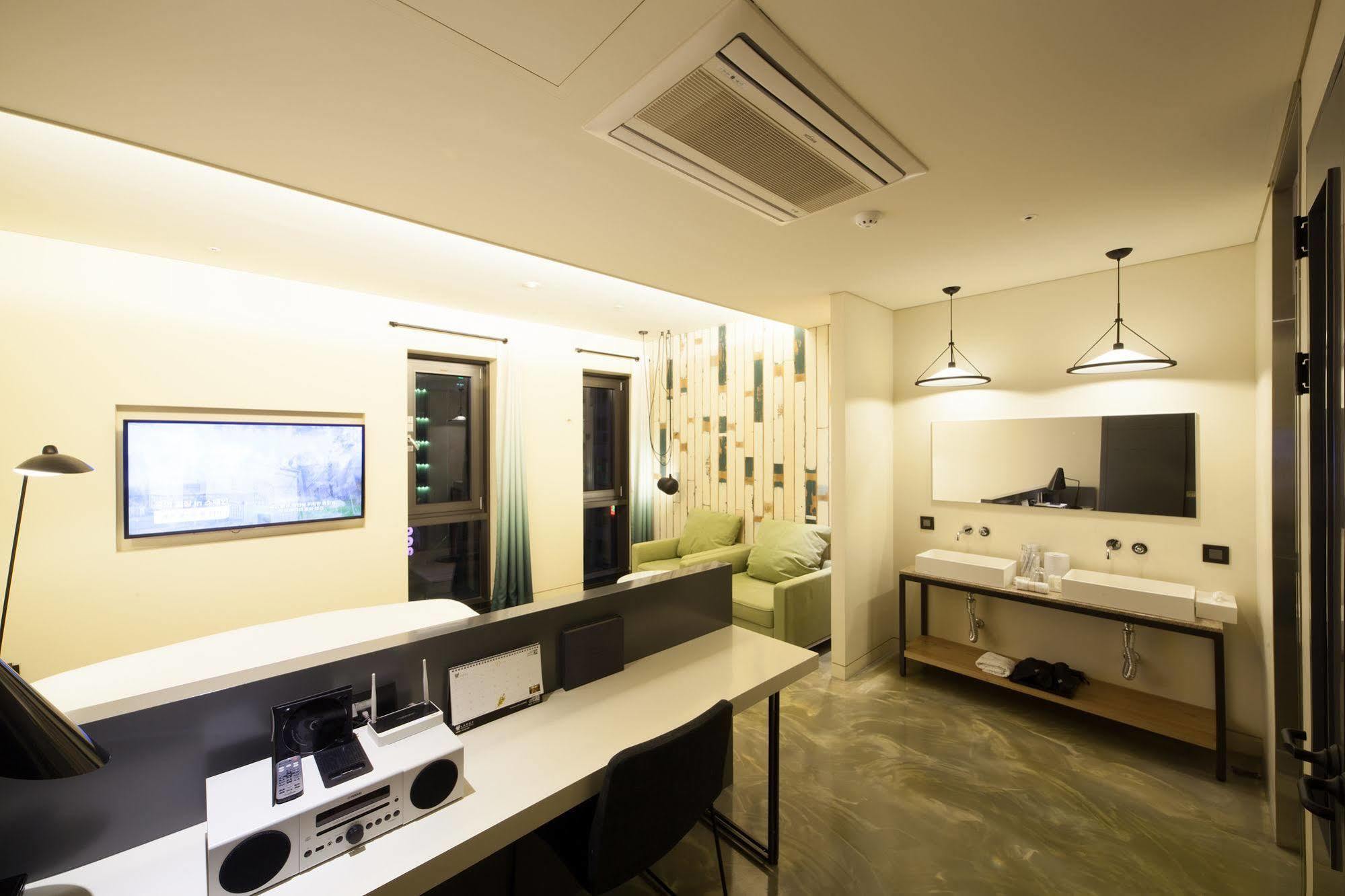 Hotel Lacky Daejeon Ngoại thất bức ảnh